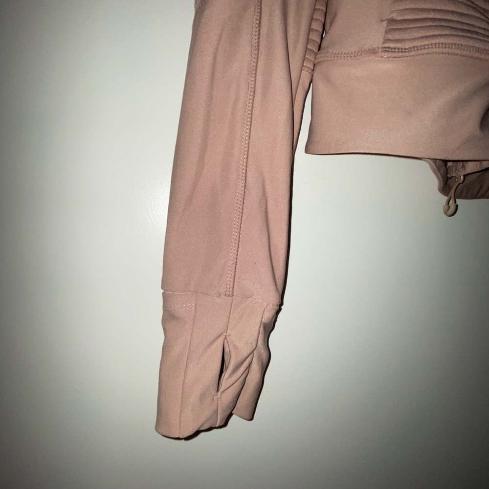 Workout jacket - Picture 4 of 5
